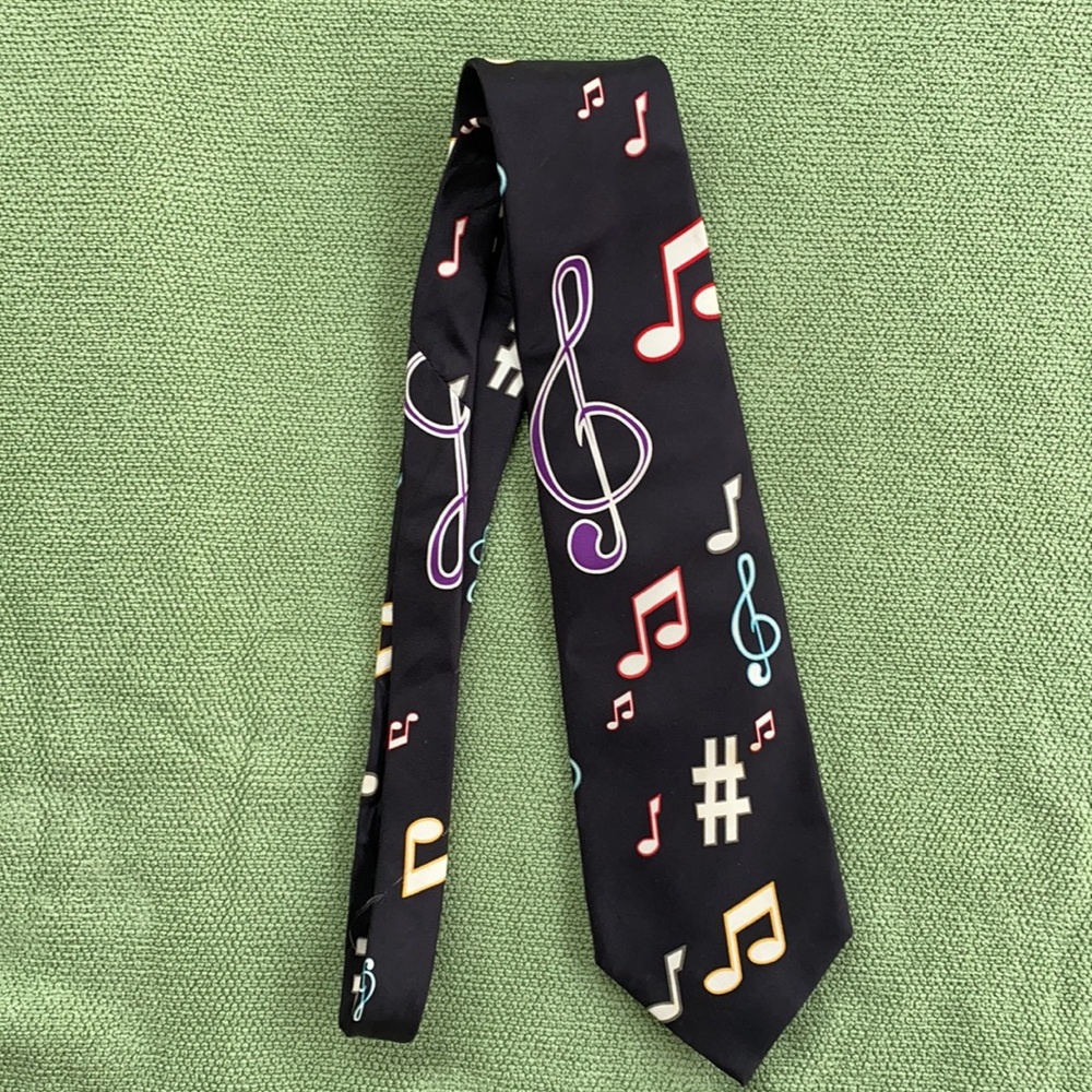 Mens Tie -Music Notes - Unisex NWOT